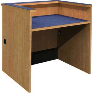 Ultima Patron Desk with Recessed Worksurface