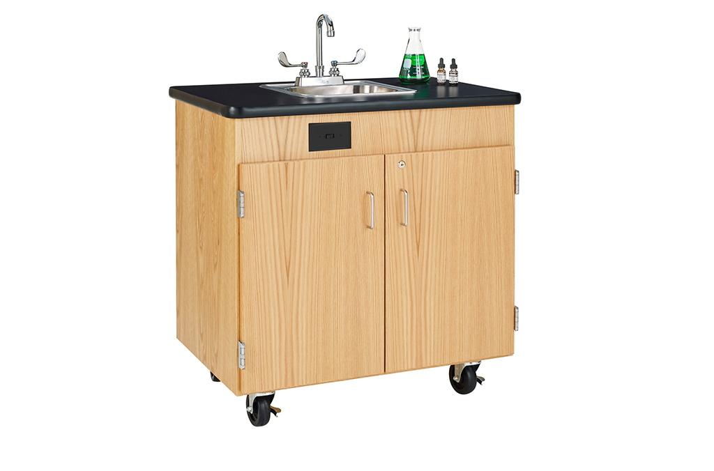Diversified Woodcrafts Hot Water Mobile Station